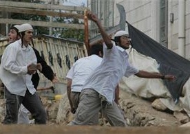 Yahudi Yerleşimciler Mescid-i Aksa'ya Baskın