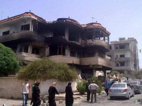 "Devlet de Muhalifler de Yalan Söylüyor"