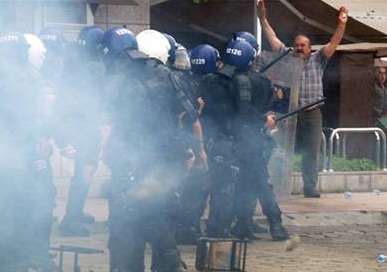 Hopa Saldırısında İki CHP'li Aday