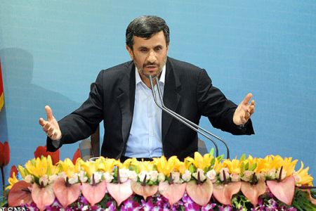 Ahmedinejad'ın Koruması Suriye'de Hayatını  Kaybetti