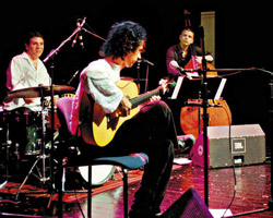 Akbank Neyin Peşinde?