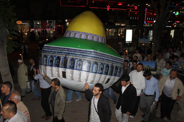 Kudüs Özgür Olsun Diye