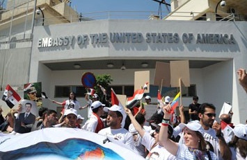 Amerikan'ın Suriye Elçiliğinde Çatışma