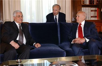 Gazze Filo'sunu Engelledi; Abbas'a Koştu