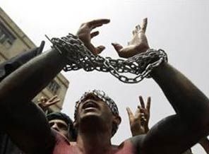 İnfazlar Sistematik Biçimde Yapılıyor