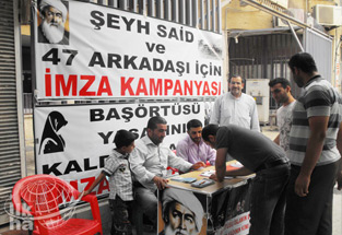 "Tesettür ve Şeyh Said" Standına Polis Engeli
