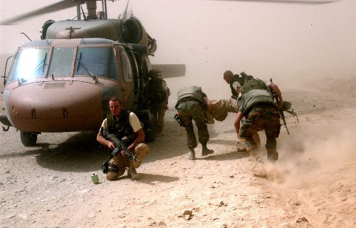 Afganistan'da 3 NATO Askeri Öldürüldü