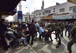 Mısır'da çatışma çıktı: 13 gözaltı