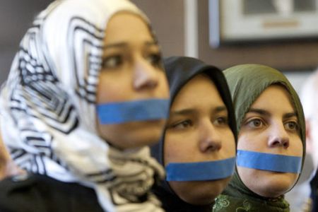 ABD'de Siyonist Rejim Protestocularına Yargılama