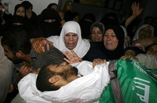 Siyonistler 3 Kassam Üyesini Katletti