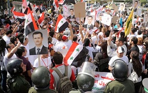 Türk Büyükelçiliği'nde Eylem