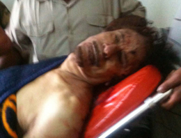 Kaddafi Gizlice Gömüldü