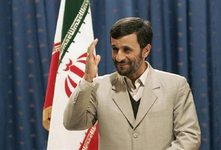 Ahmedinejad: Nükleer Konuyu Unutun
