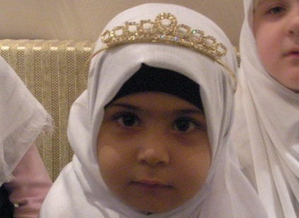 Kafkasyalı Yetimlerimizden Kur'an Ziyafeti(VİDEO)