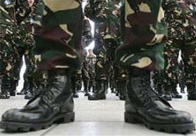 BAE'de zorunlu askerlik yasası onaylandı