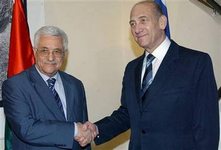 Olmert, Abbas'ın Bayramını Kutladı