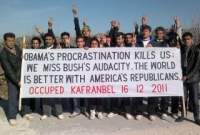 Dillerde Allah, Ellerde Amerikan Bayrakları