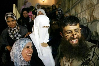 Hıdır Adnan Esaretten Kurtuldu(FOTO)