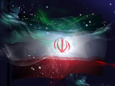 İran Füzeatar Hücum Botu Yaptı