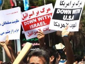 Tahran'da Myanmar İçin Eylem