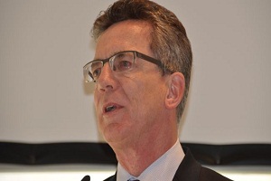 Almanya: İran'a Saldırı, Akılsızca !