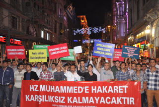 Peygamber'e Sadakat, Kafirlere Kükreyiş-FOTO