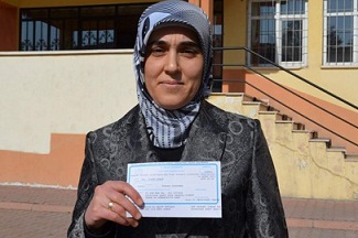 Sınav Görevlisi Başörtülü Olunca...