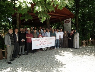 Adalet ve Özgürlükler Platformu Akyazı Buluşması