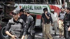 Pakistan'da Okul Otobüsü'nde Patlama