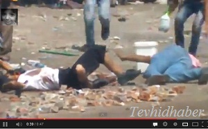 Yaralıyı Taşıyan Mısırlı Hedef Alındı-VİDEO