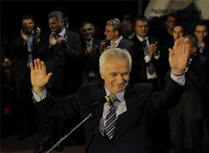 Bosna'da Momçilo Krayişnik'e Karşılama