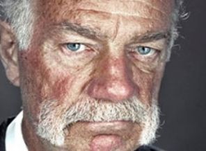 Kur'an Yakmak İsteyen Papaz Tutuklandı