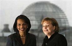 Rice Merkel ile Görüştü