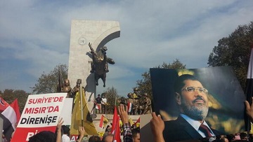 Fatih'te Mısır İçin Yürüyüş(FOTO)