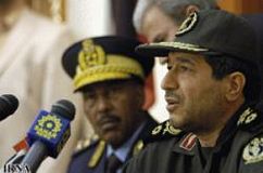 İran Savunma Bakanı Ermenistan'da