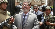 Mursi ve İhvan yetkilileri mahkemeye sevk edildi