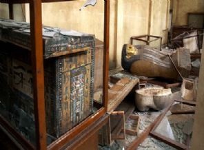 Firavun'un kızkardeşi çalındı