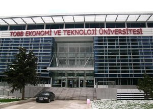 Mescit Talebine Küstah Cevap