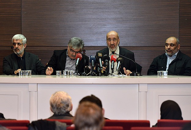 Komplonun bir ucu Vatikan'a uzanıyor