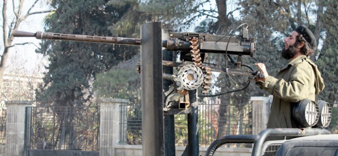 ABD ve S.Arabistan Suriye'ye silah gönderecek