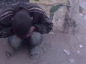 Yemekleri Sadece Ot, Onu da Götüremeyince...