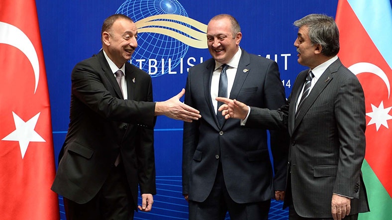 Tiflis'te 3'lü zirve