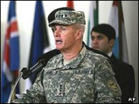 ABD'den Afganistan'a ek asker