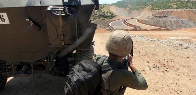 Lice'deki askerlerin silahlarına el konuldu