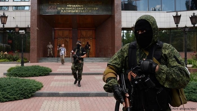 Ayrılıkçılar Merkez Bankası'nı ele geçirdi