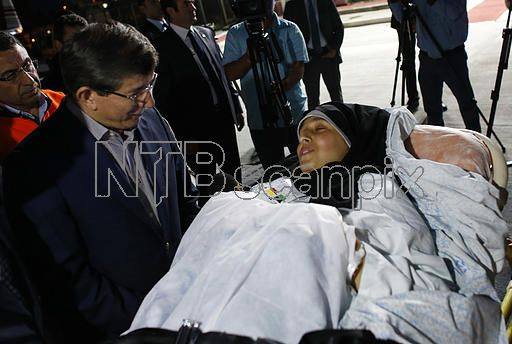 Filistinli Yaralılar Türkiye Getirildi