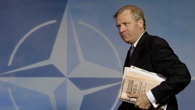 Eski NATO Genel Sekreteri: Operasyonlar sorunu çözmez