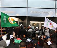 Kürtler Avrupa Parlamentosu'nu işgal etti