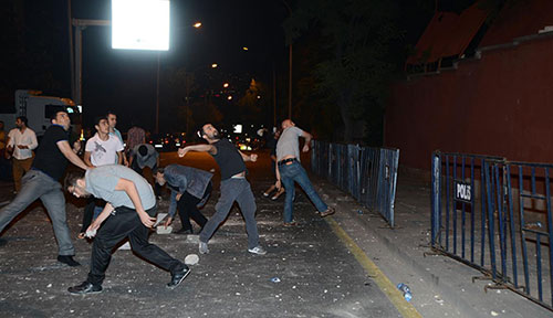 Ankara'da Siyonist Konuta Taş Atan 3 Çocuğa Hapis Cezası İstendi