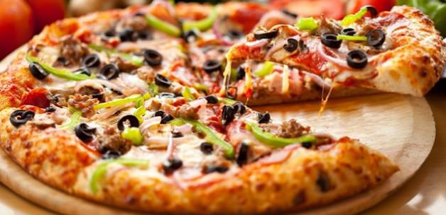 Pizzada domuz eti skandalı